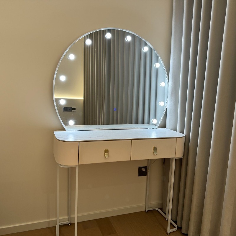 dressing table, special studio - Beauty Makeup Bridal reseña y precio