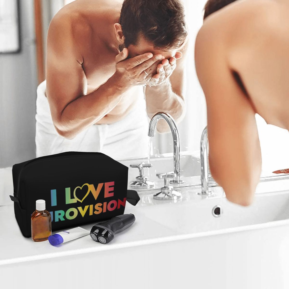 I Love Eurovision Makeup Bag C - Beauty Love Makeup reseña y precio